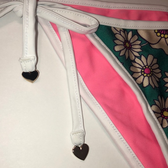 WILDFOX Sixties Reversible Emerald Daisy Floral - Picture 5 of 8